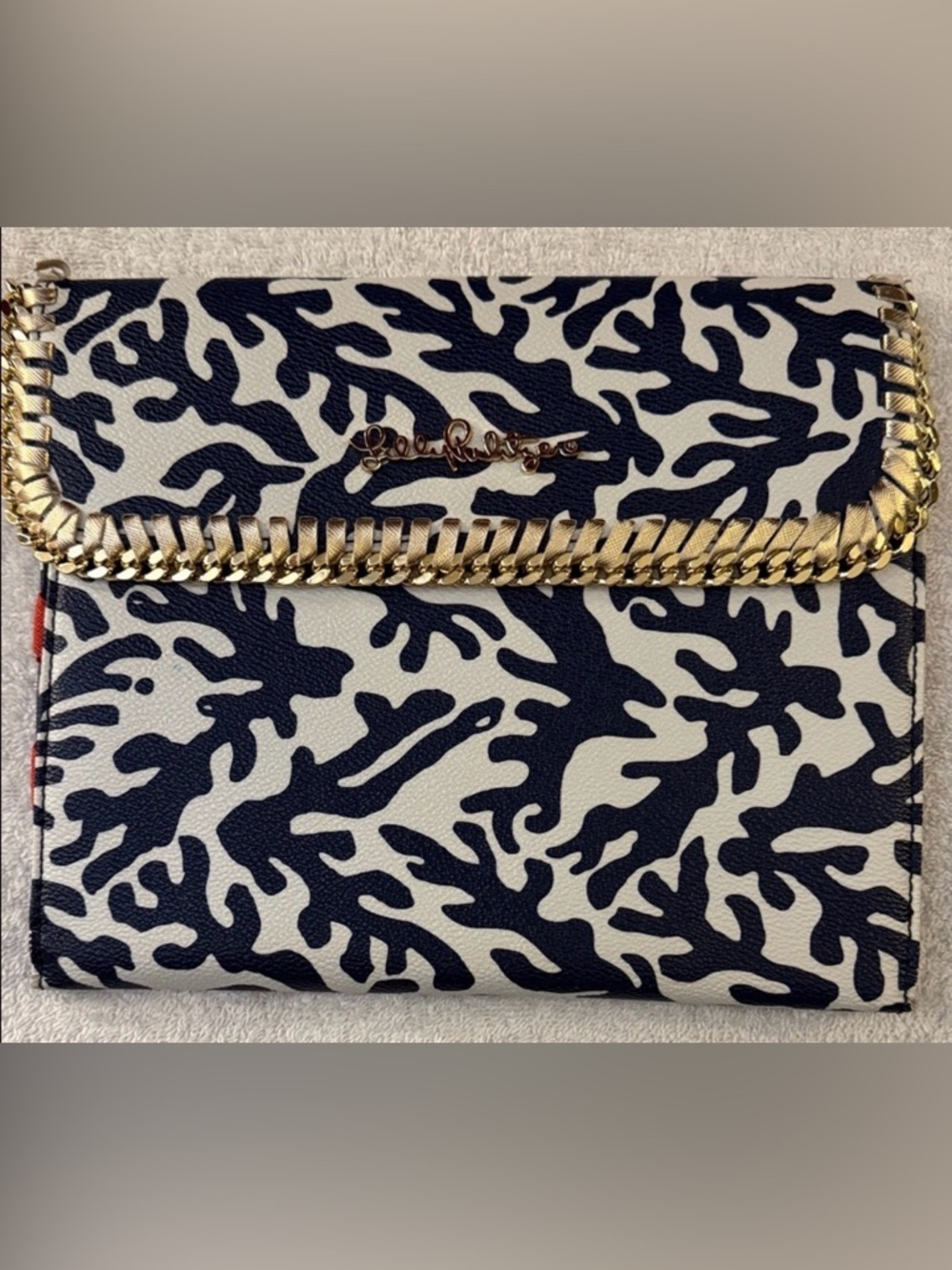 Lilly Pulitzer Treasure Envelope iPad Tablet Tech Case Chain Trim Coral Nautical